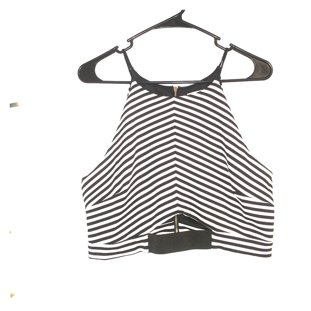 Striped cropped tank top